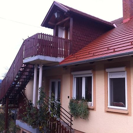 Miklai Haz Apartment Szigliget Luaran gambar