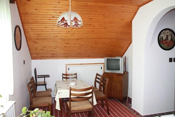 Miklai Haz Apartment Szigliget Bilik gambar